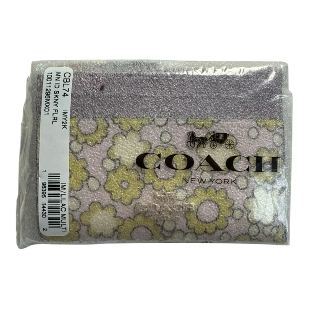 Coach NWT Lilac and Yellow Floral Card Holder